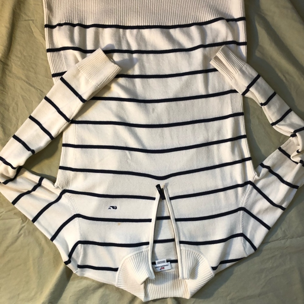 Vineyard Vines quarter zip